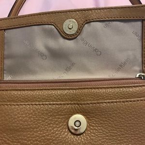 Calvin Klein Crossbody